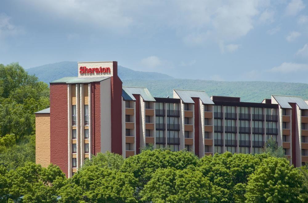 Blue Ridge Hotel & Conference Center Roanoke Exterior photo